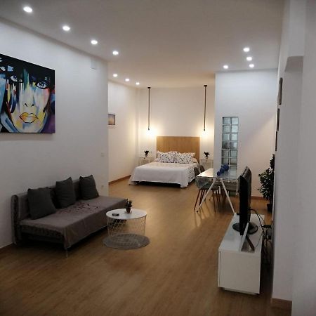 מאלגה Apartamento Luna De Noviembre מראה חיצוני תמונה
